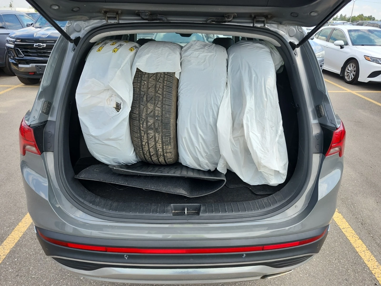 Hyundai Santa fe * CARFAX * АВТОКРЕДИТ БЕЗ ПЪРВОНАЧАЛНА, снимка 13 - Автомобили и джипове - 55902827