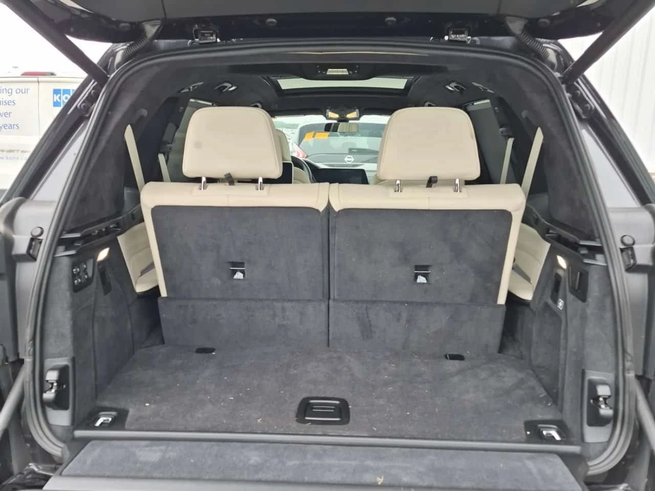 BMW X7 * XDRIVE50I * CARFAX * ����������� | Mobile.bg � ����������� 16