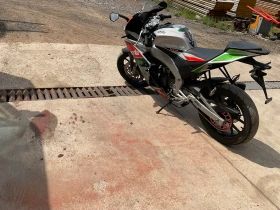     Aprilia RS4 Aprilia Tuono 125