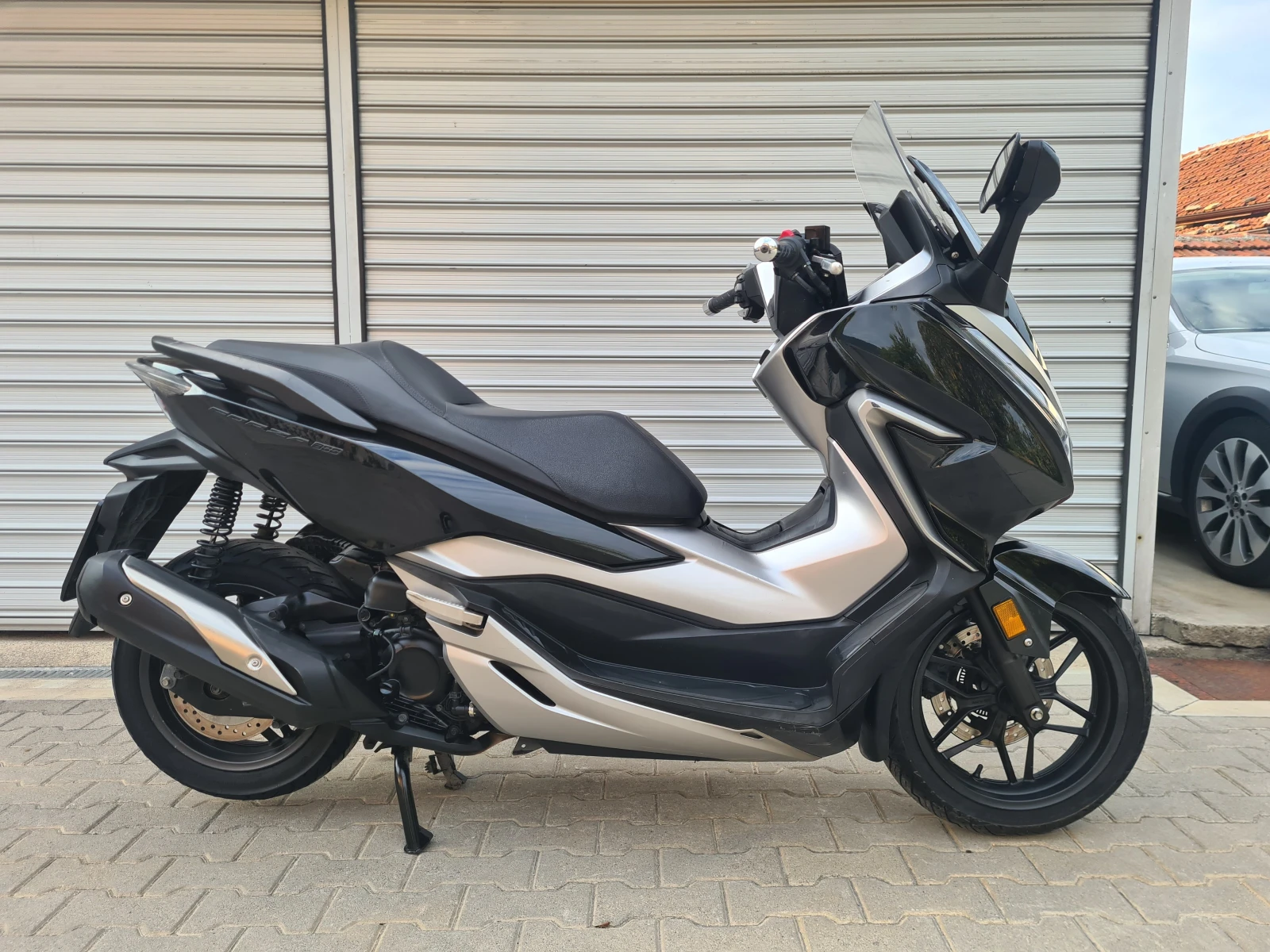 Honda Forza 300i ABS/TCS - изображение 2