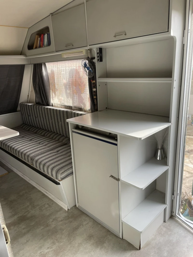 Каравана Beyerland, снимка 6 - Каравани и кемпери - 53185895