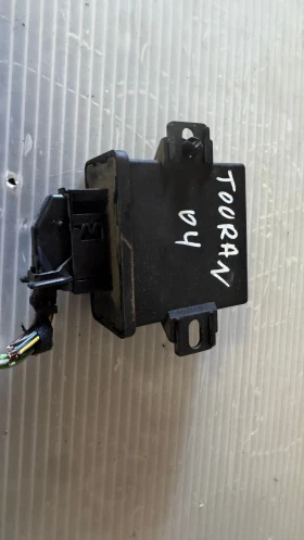  a   VW Touran - 5LA008379-60 / 1T0907357 | Mobile.bg    2