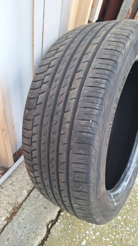 Гуми Летни 285/45R21, снимка 3 - Гуми и джанти - 48692632