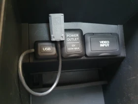 Honda Civic 1.8i-VTEC Keyless NAVI Panorama TUV 2027г., снимка 17