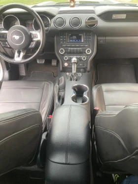 Ford Mustang 3.7 V6 Топ Цена, снимка 12