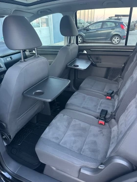 VW Touran 2.0TDi/140кс/HiGHLiNE/7-местна/Панорама/Камера/ - 6400 € / 12517.31 лв. - 92554947 10