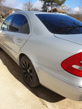 Mercedes-Benz E 220 - 3600 € / 7040.99 лв. - 17912627 2