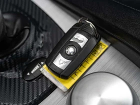 BMW M5  5.0L V10 RWD / CARFAX /HEAD UP /HARMAN KARDON/ | Auto.bg — изображение 13