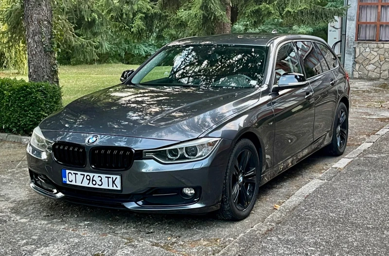 BMW 320 Sport/Carplay/Navi/2.0, снимка 3 - Автомобили и джипове - 47324787