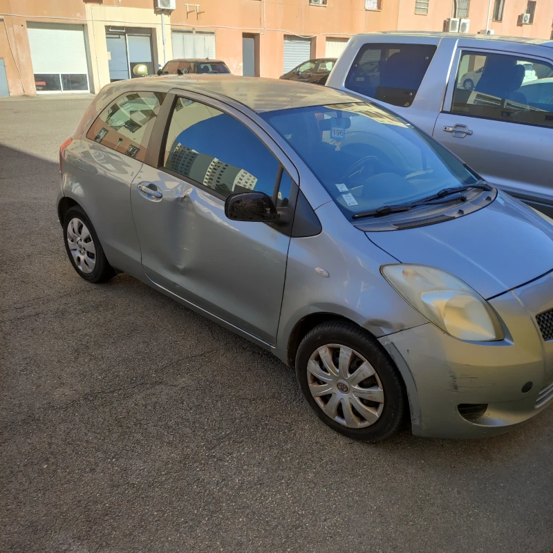 Toyota Yaris 1, 3 автоматик, снимка 3 - Автомобили и джипове - 47239694