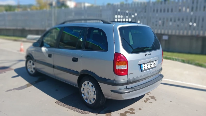 Opel Zafira, снимка 5 - Автомобили и джипове - 47347177