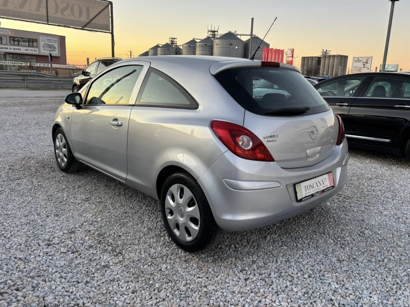 Opel Corsa   Газ* Euro 4* Лизинг, снимка 3 - Автомобили и джипове - 48368063