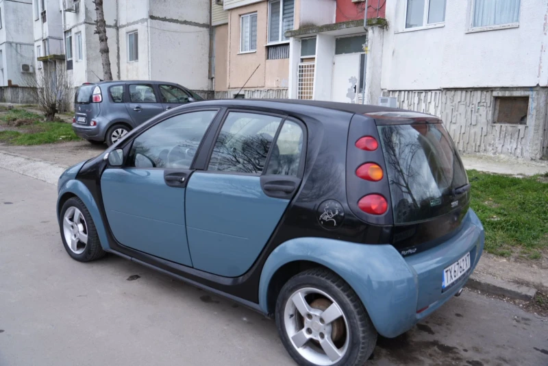 Smart Forfour 1.1, снимка 2 - Автомобили и джипове - 49542757