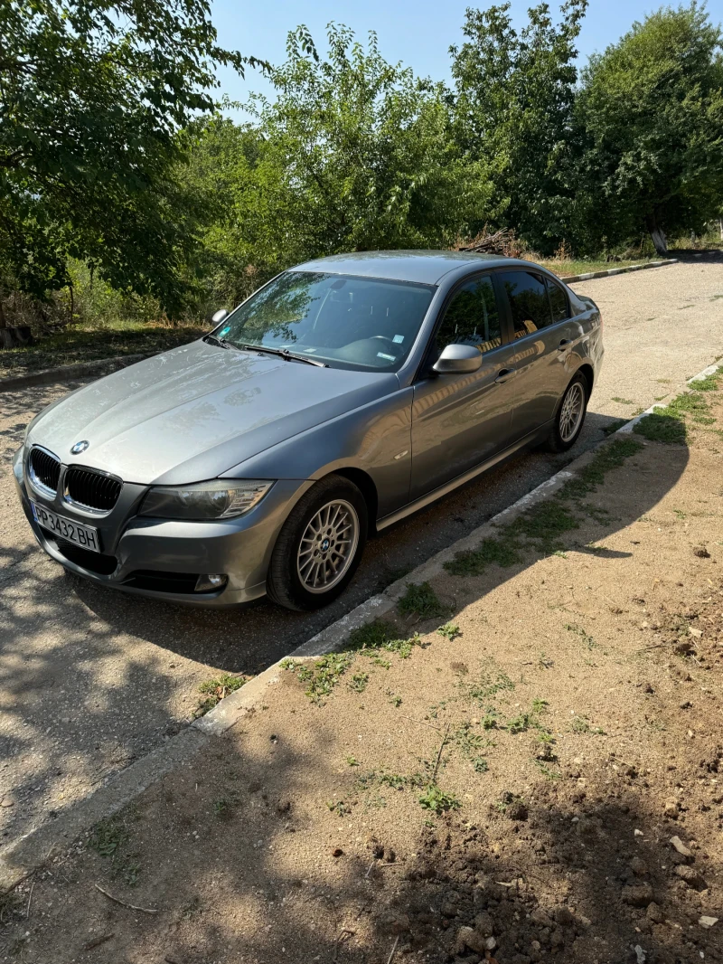 BMW 318 D Facelift, снимка 2 - Автомобили и джипове - 49565399