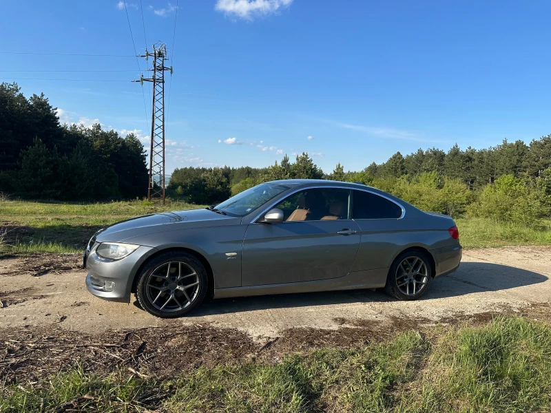 BMW 320 Xdrive Facelift , снимка 6 - Автомобили и джипове - 52394533