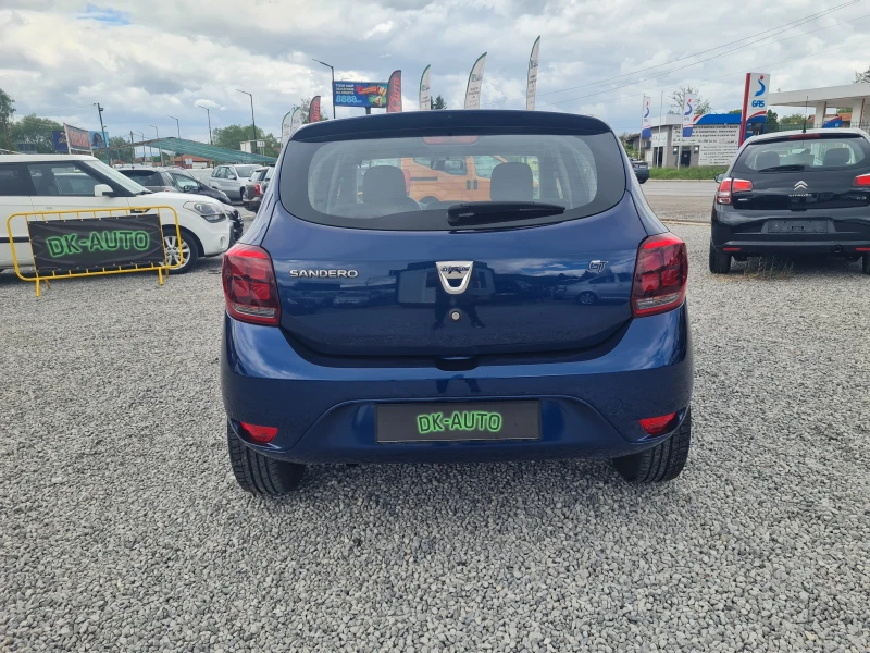 Dacia Sandero 0.9TCe!!99000км!!CLIMA!!LED!!NAVI!!ECO!!, снимка 5 - Автомобили и джипове - 50388477