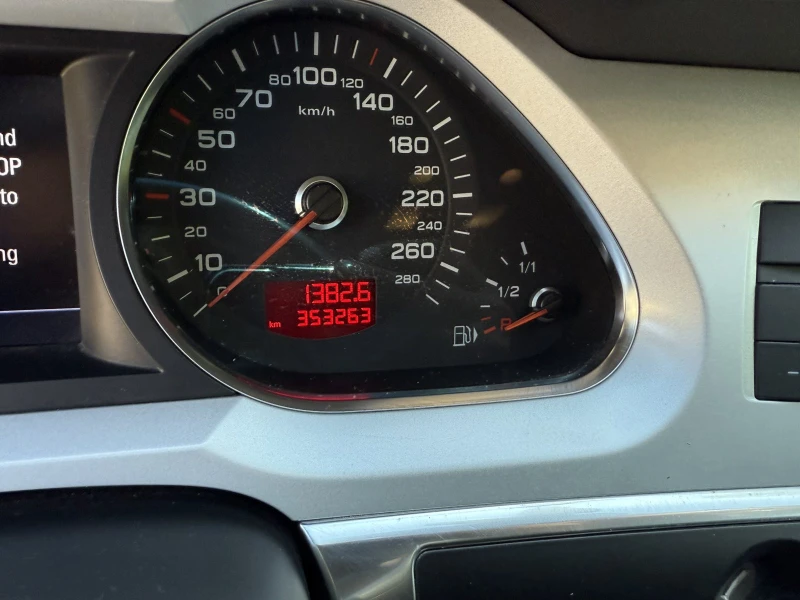 Audi A6, снимка 16 - Автомобили и джипове - 51112500