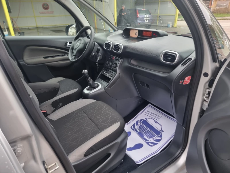 Citroen C3 Picasso 1.6 HDI, снимка 13 - Автомобили и джипове - 52831428