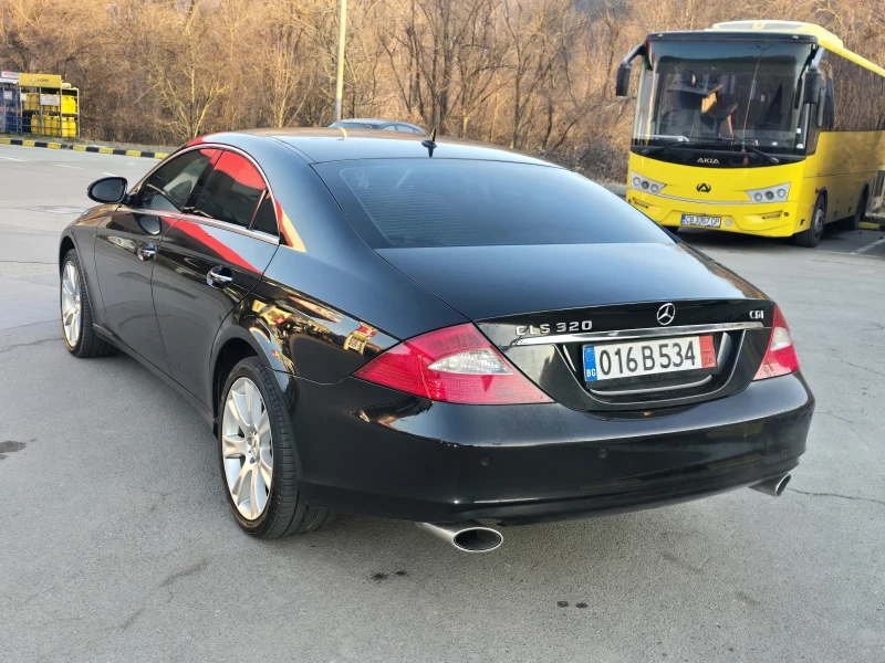 Mercedes-Benz CLS 320 Топ състояние лизинг, снимка 7 - Автомобили и джипове - 53164771