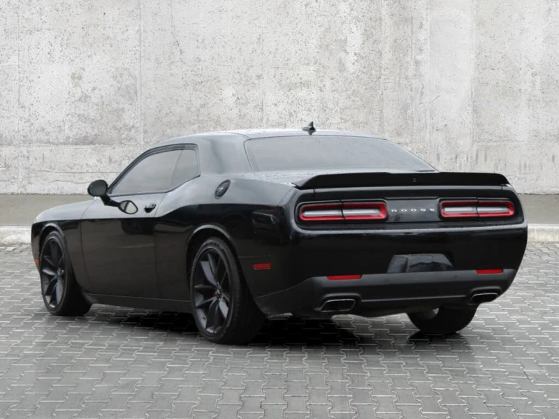 Dodge Challenger RWD * АвтоКредит* (НАЛИЧНА В БГ), снимка 4 - Автомобили и джипове - 53278073