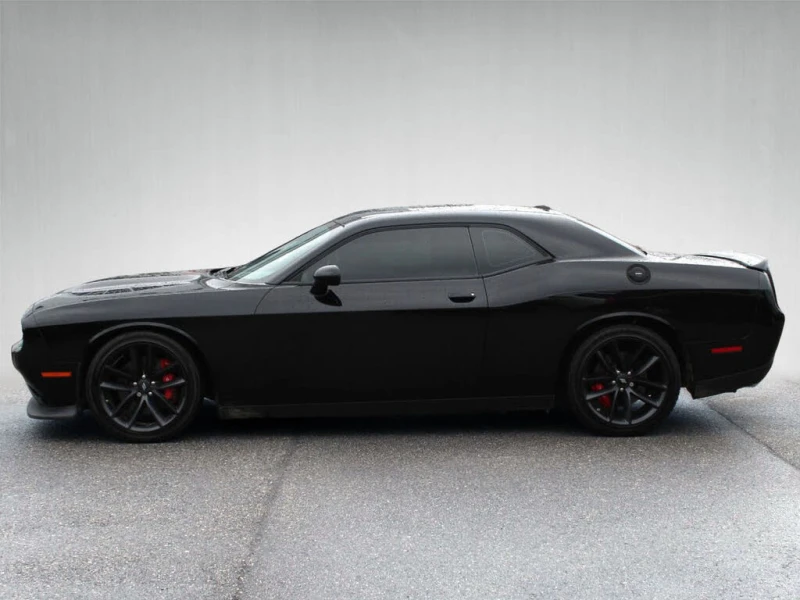 Dodge Challenger RWD * АвтоКредит* (НАЛИЧНА В БГ), снимка 3 - Автомобили и джипове - 53278073
