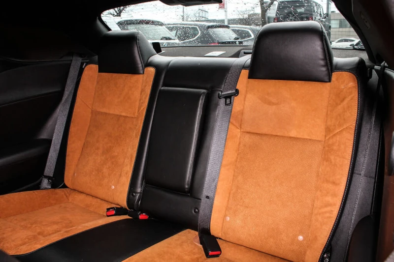 Dodge Challenger RWD * АвтоКредит* (НАЛИЧНА В БГ), снимка 17 - Автомобили и джипове - 53278073