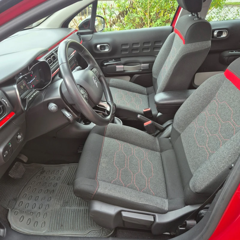 Citroen C3 PureTech 110 S&S EAT6 Shine  , снимка 5 - Автомобили и джипове - 53336813