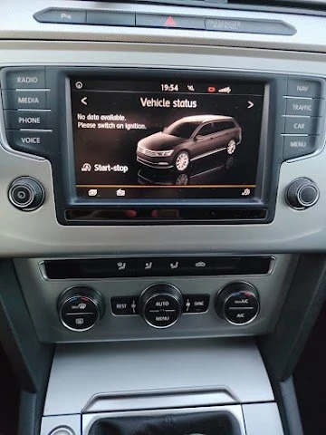 VW Passat TDI 2.0, снимка 11 - Автомобили и джипове - 55457272