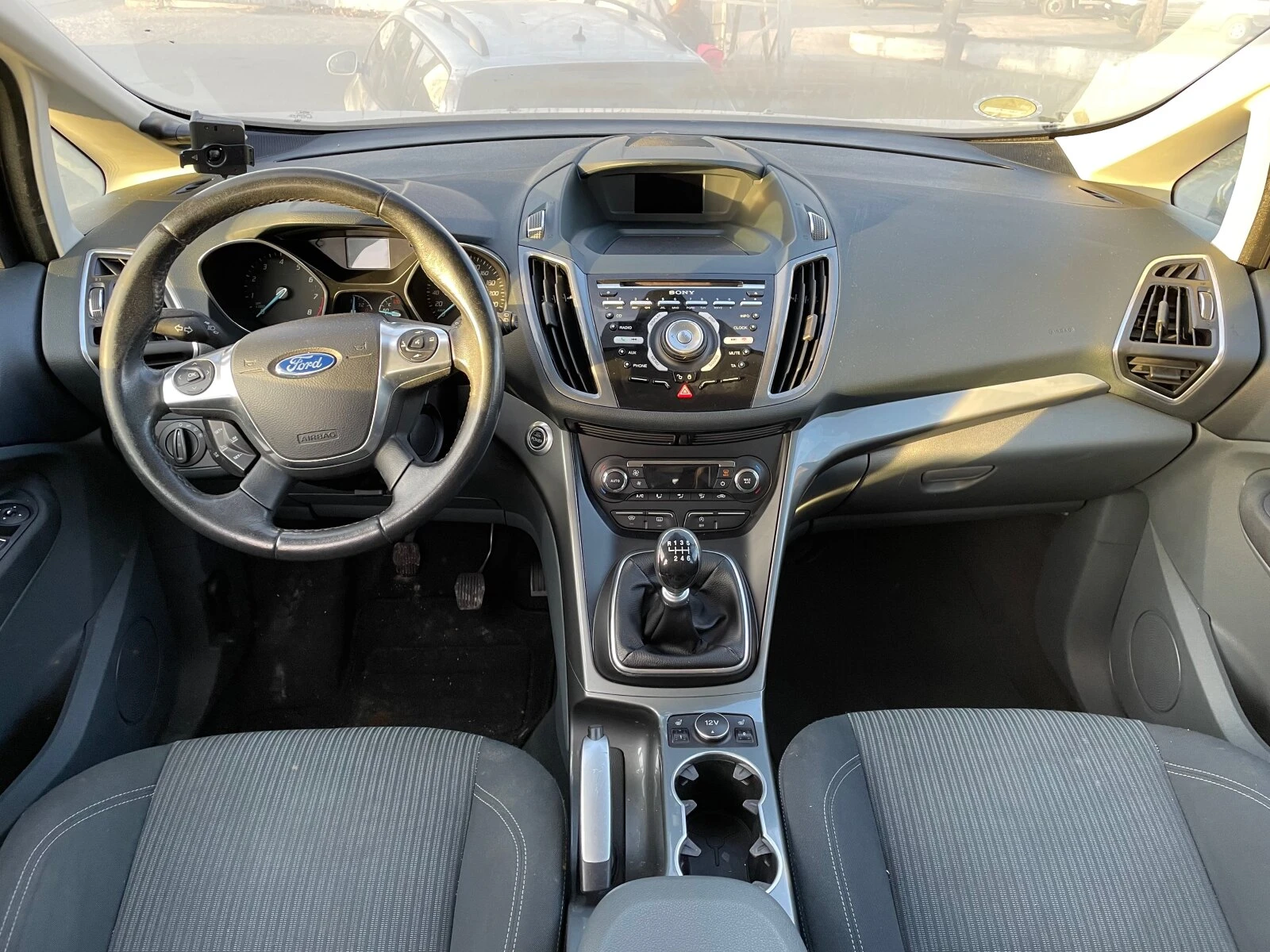 Ford C-max 1.0i 125кс - изображение 8