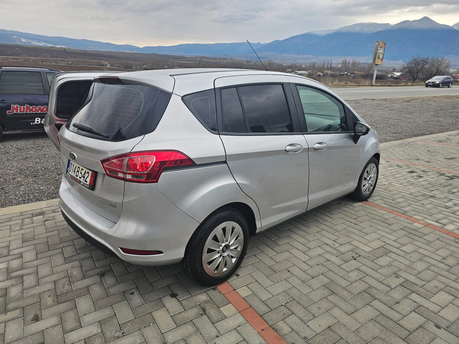 Ford B-Max 1.0 - изображение 10