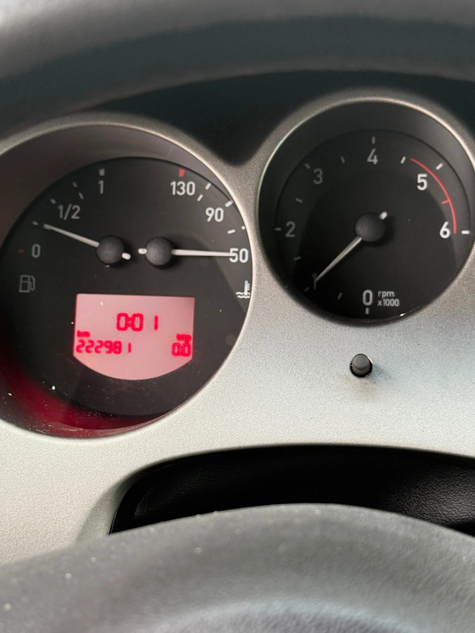 Seat Altea 2.0 TDI - изображение 10