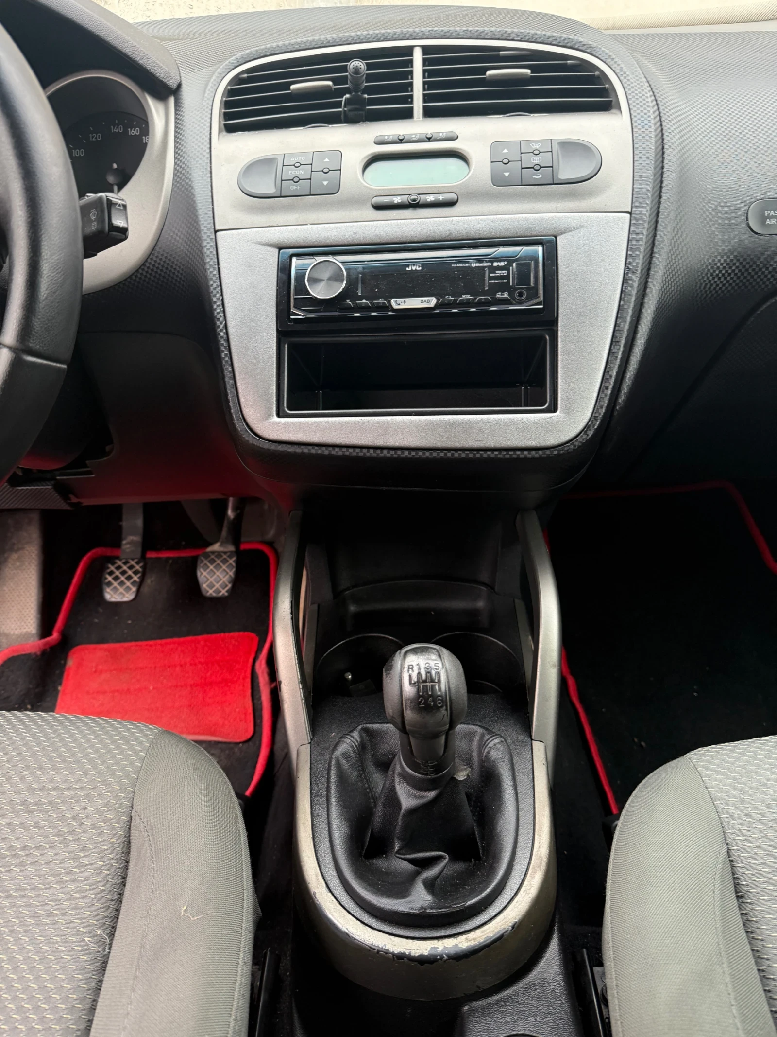 Seat Altea 2.0 TDI - изображение 9