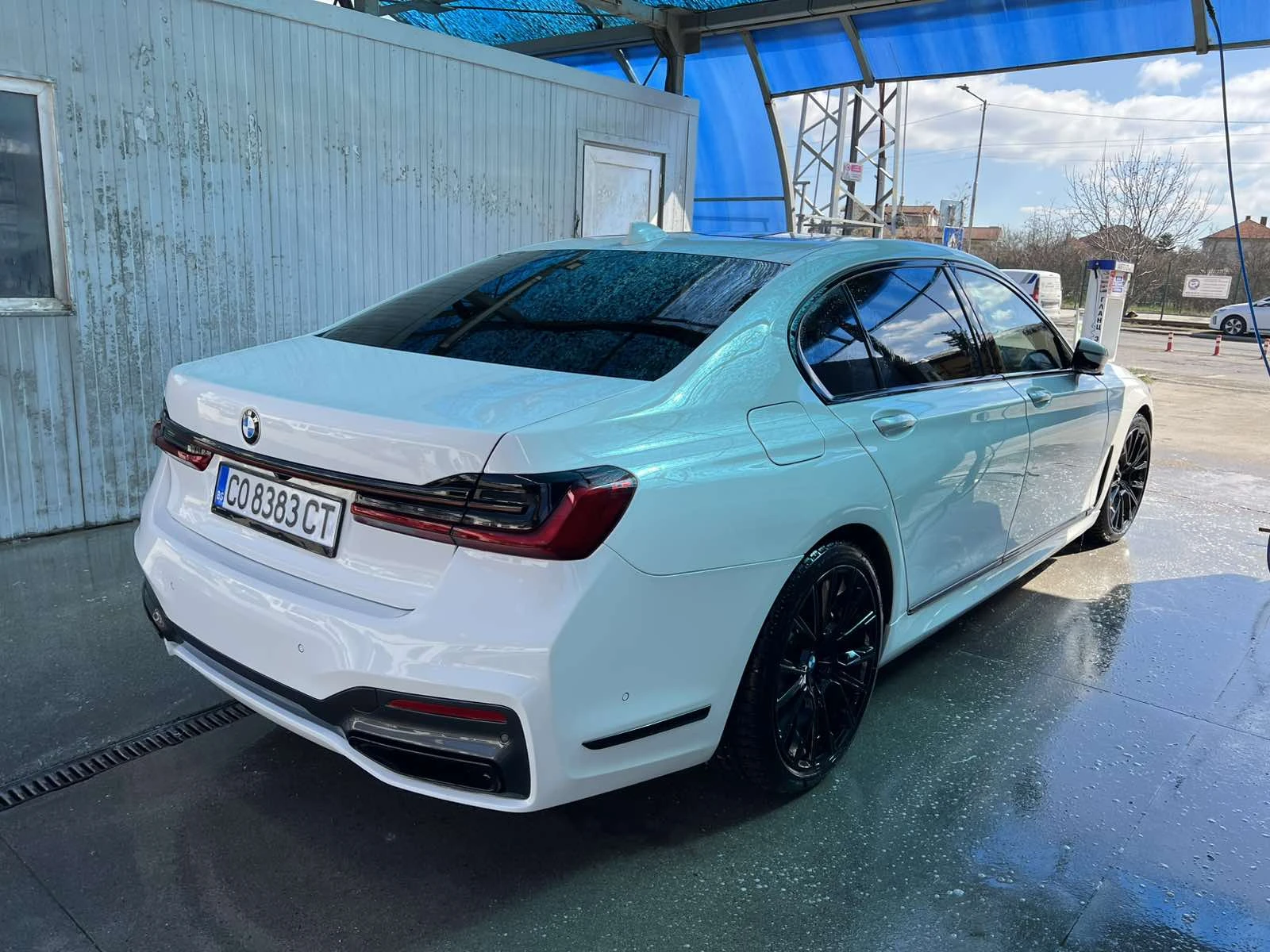 BMW 740 Li - изображение 6