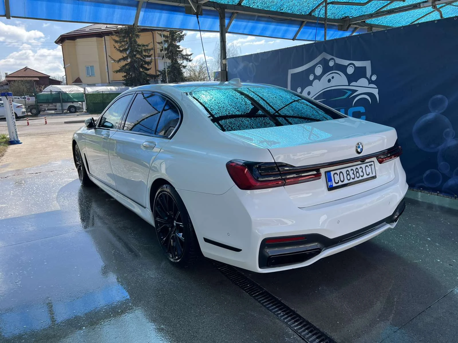 BMW 740 Li - изображение 5