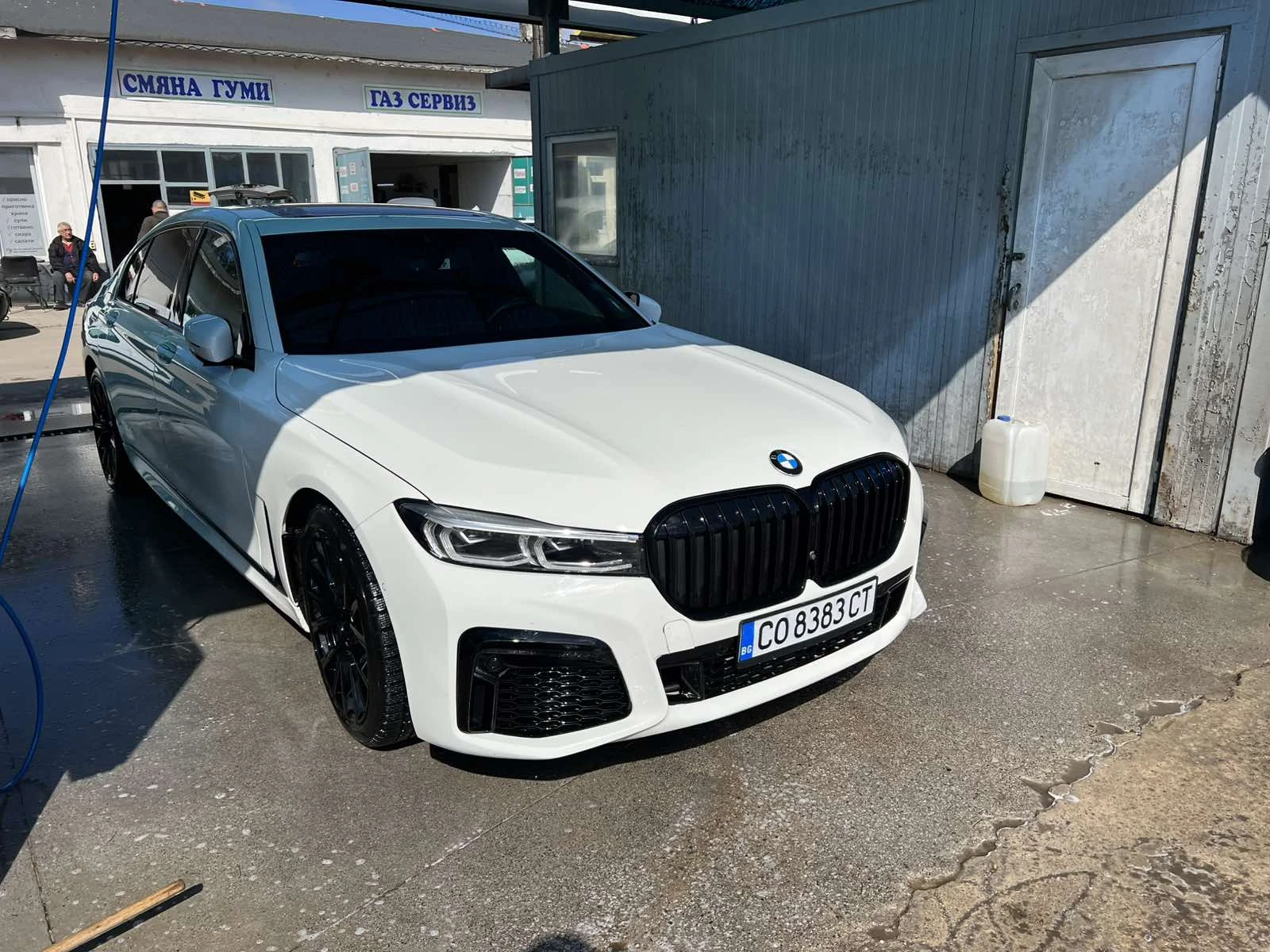 BMW 740 Li - изображение 3