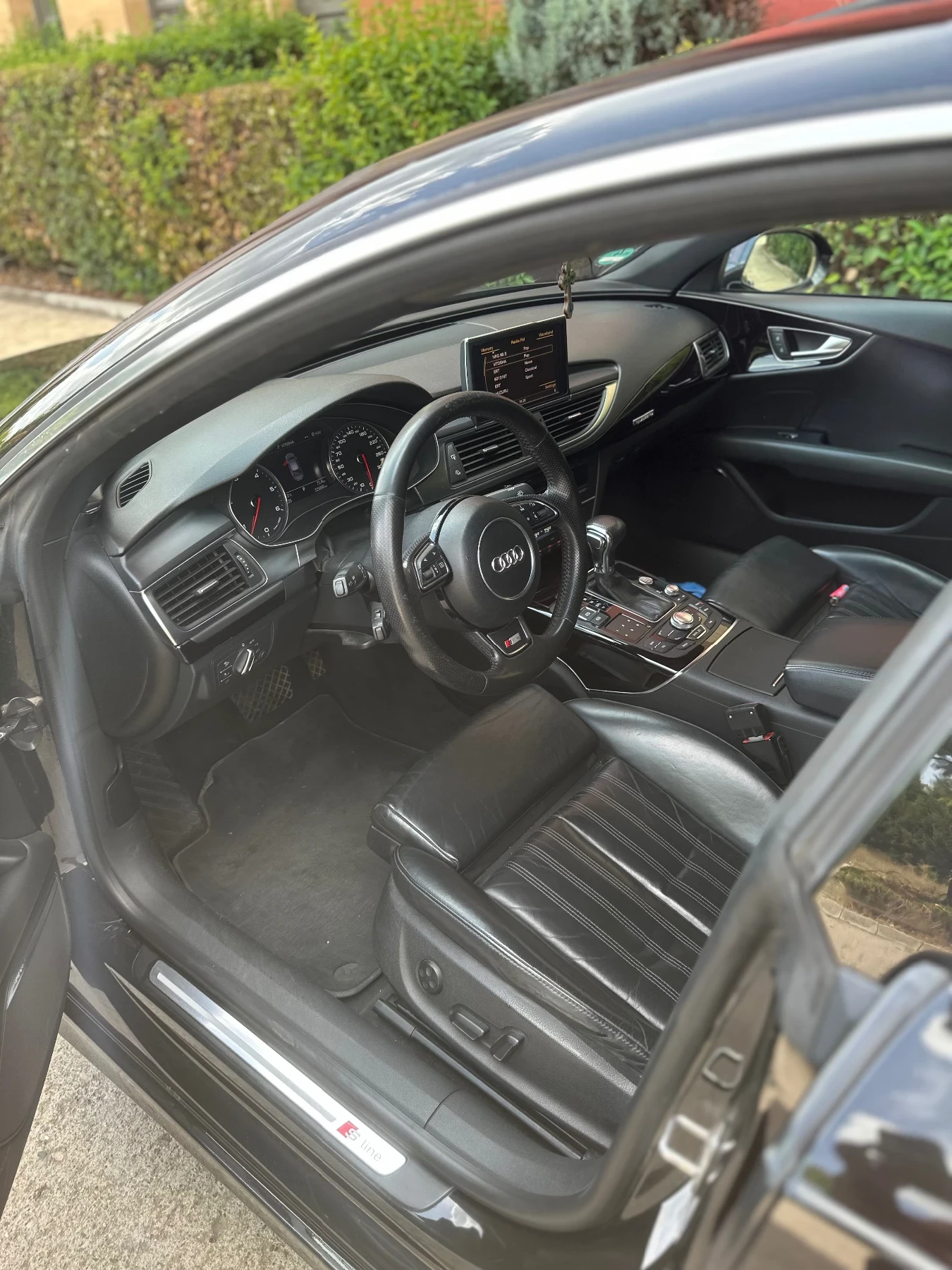 Audi A7 S Line  Quattro - изображение 8