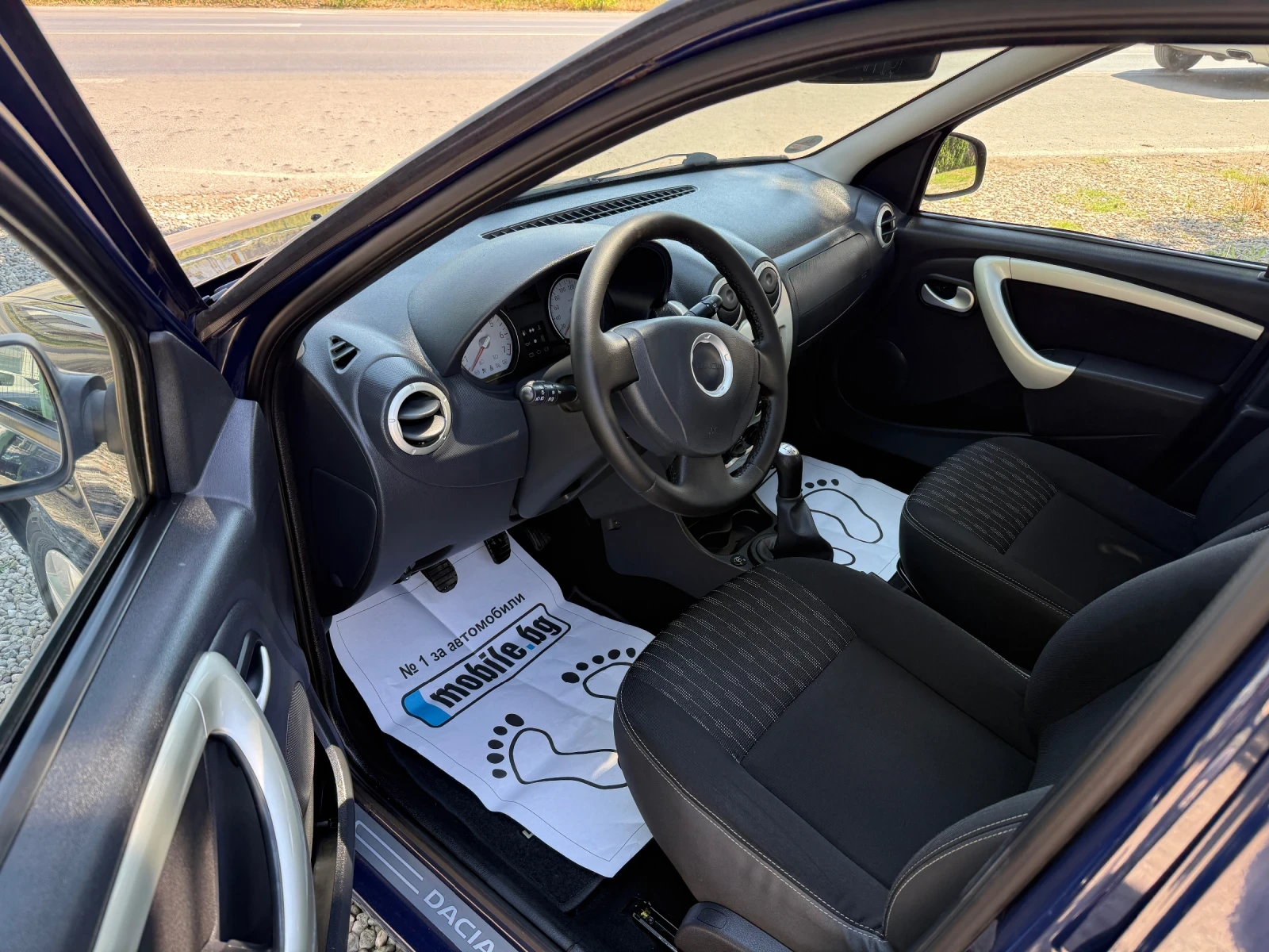 Dacia Logan 1.6 i Gaz - изображение 6