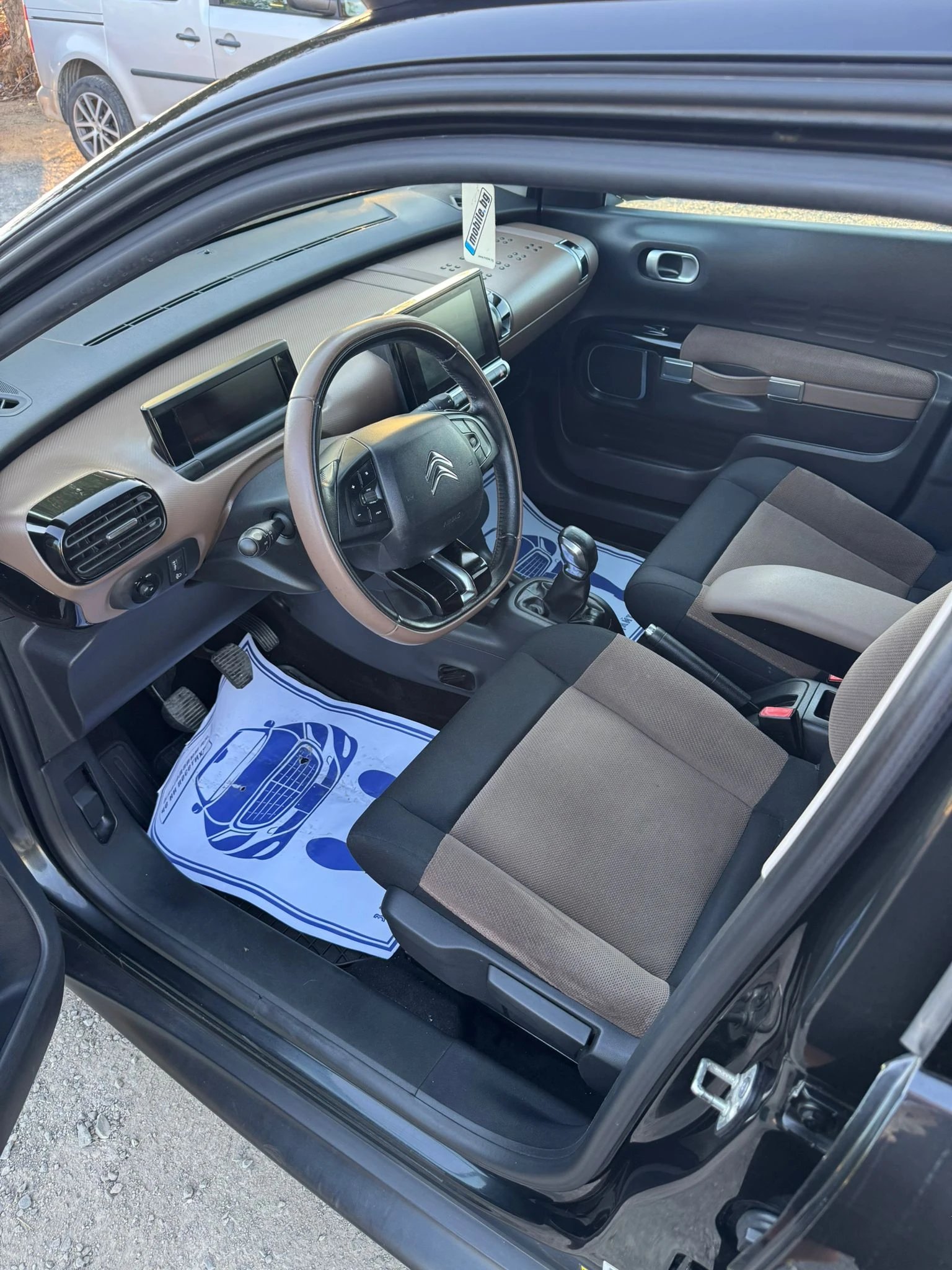 Citroen C4 Cactus 1.6 HDI - изображение 8