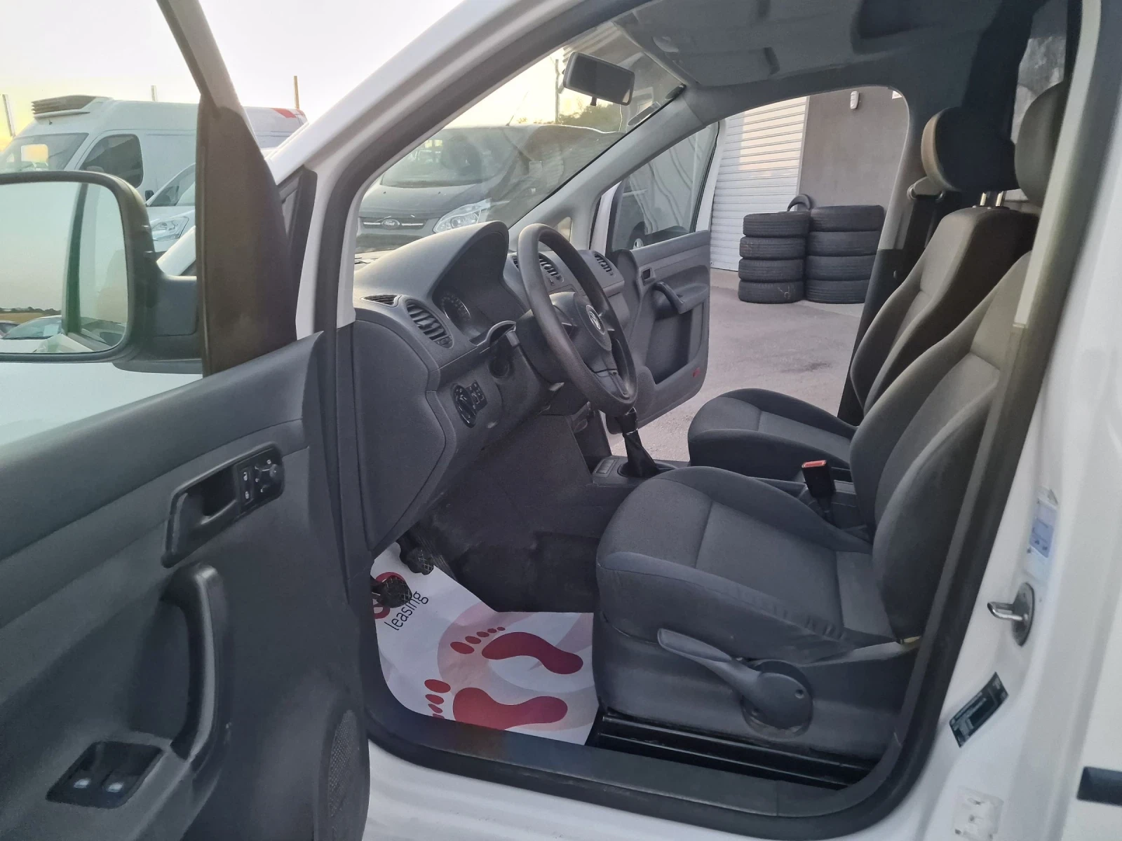 VW Caddy 2.0TDI 4X4 MAXI - изображение 10