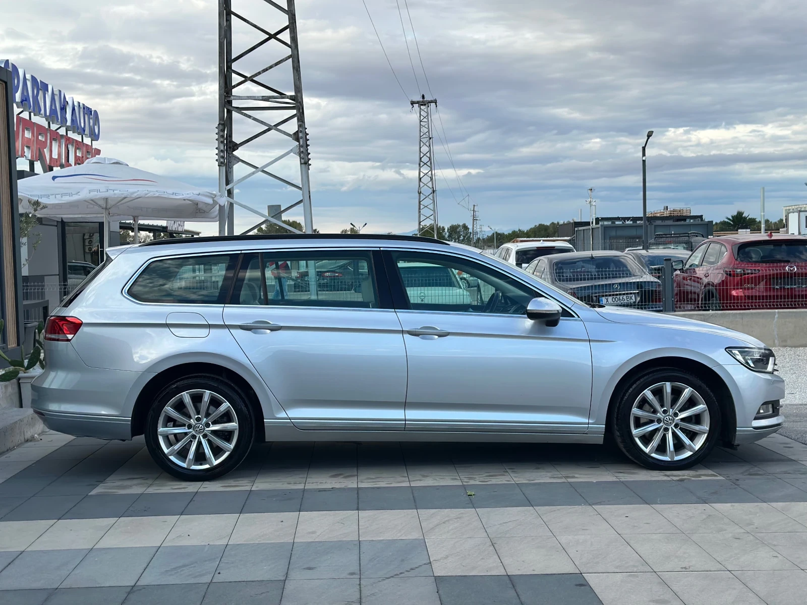 VW Passat * B8* 2.0TDI* DSG* Сервизна История*  - изображение 7
