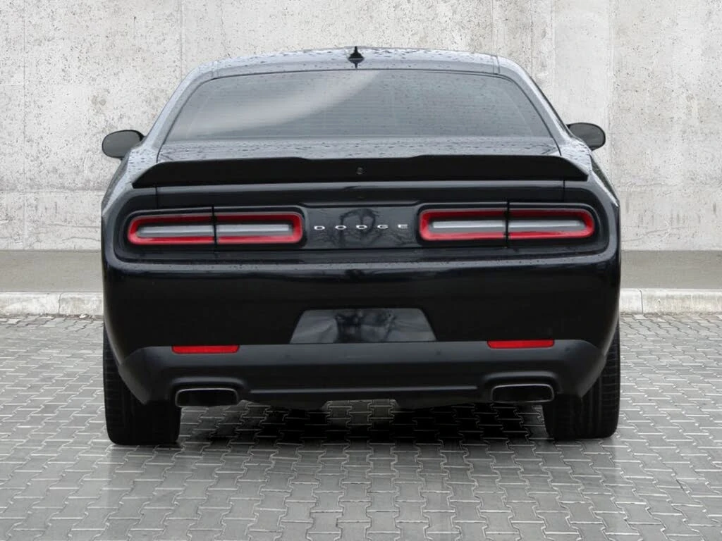 Dodge Challenger RWD * АвтоКредит* (НАЛИЧНА В БГ) - изображение 5