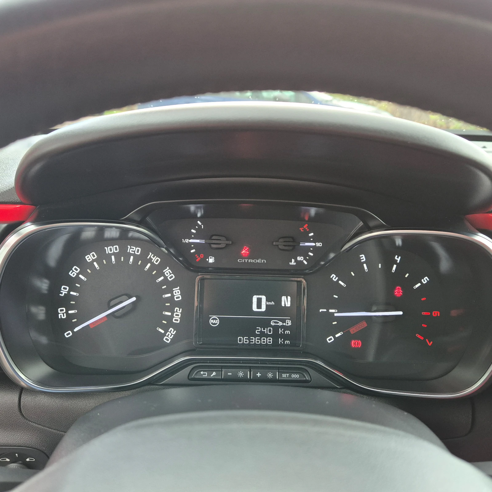 Citroen C3 PureTech 110 S&S EAT6 Shine   - изображение 8