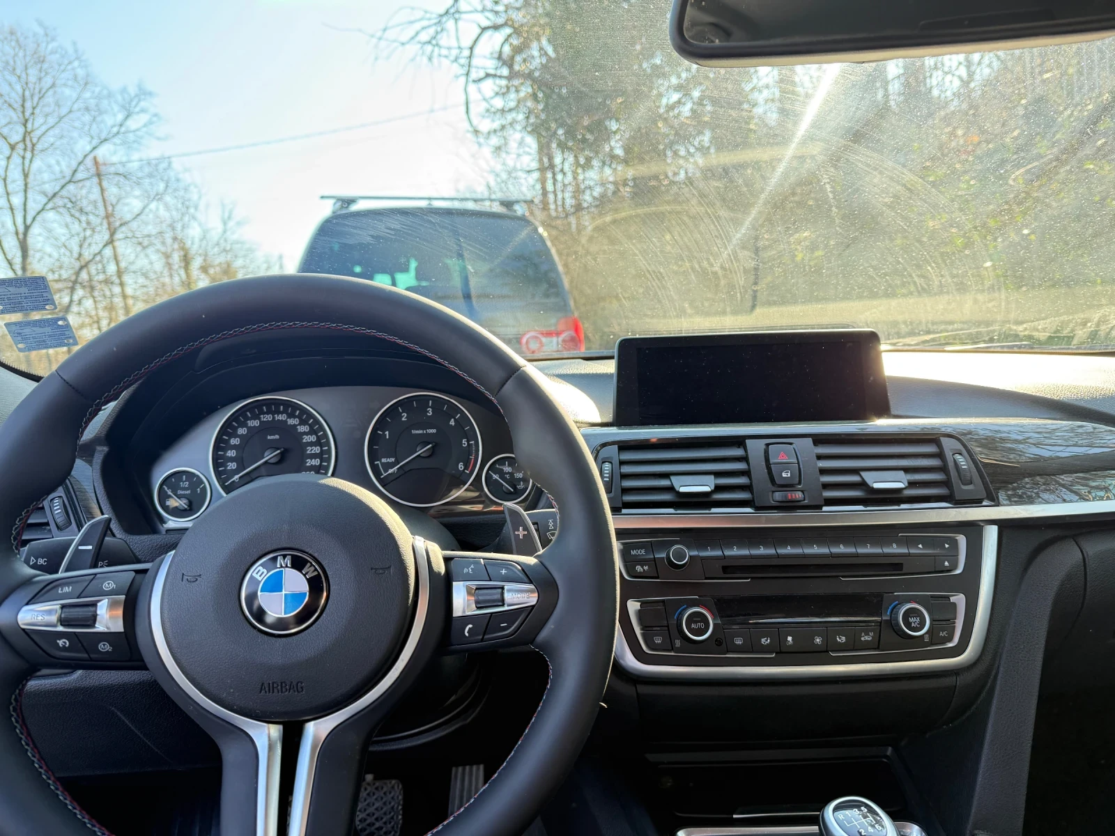 BMW 318  - изображение 8