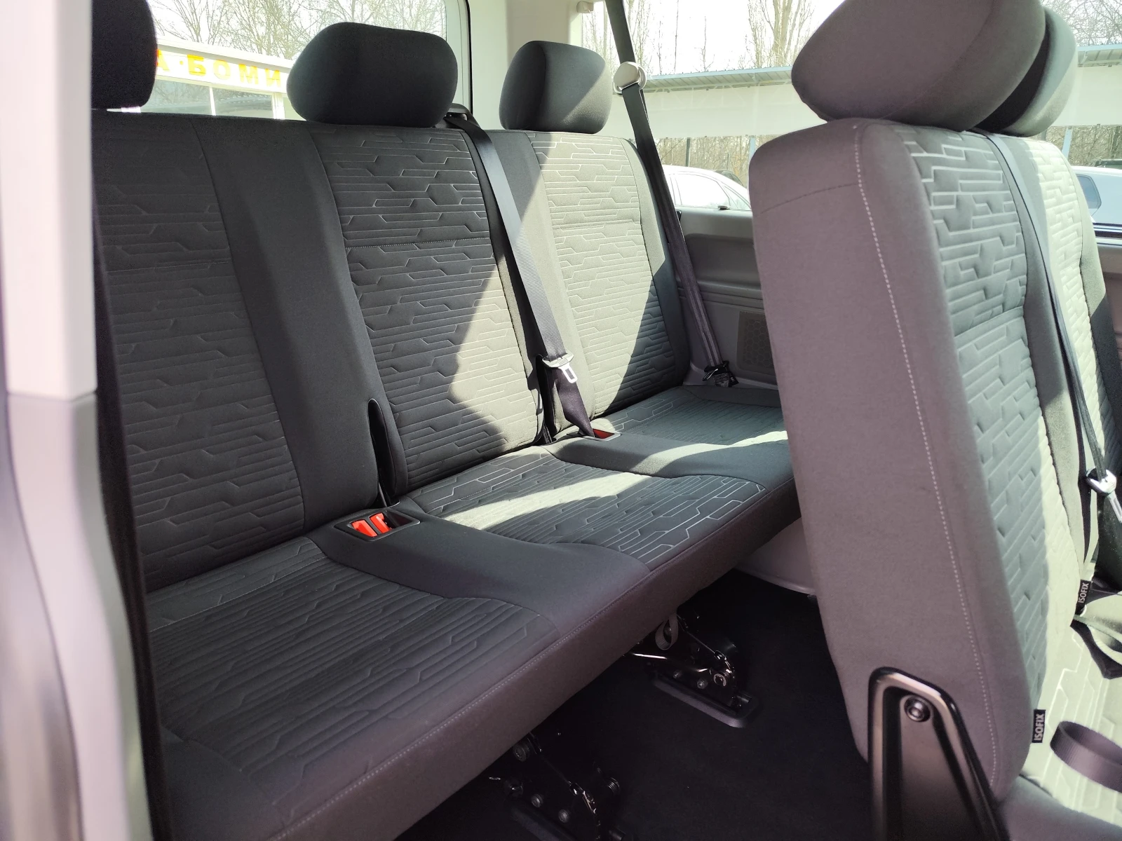 VW Multivan CARAVELLE* 2.0TDi* 9 MECTA* 4 MOTION* DSG* , снимка 11 - Автомобили и джипове - 53706252