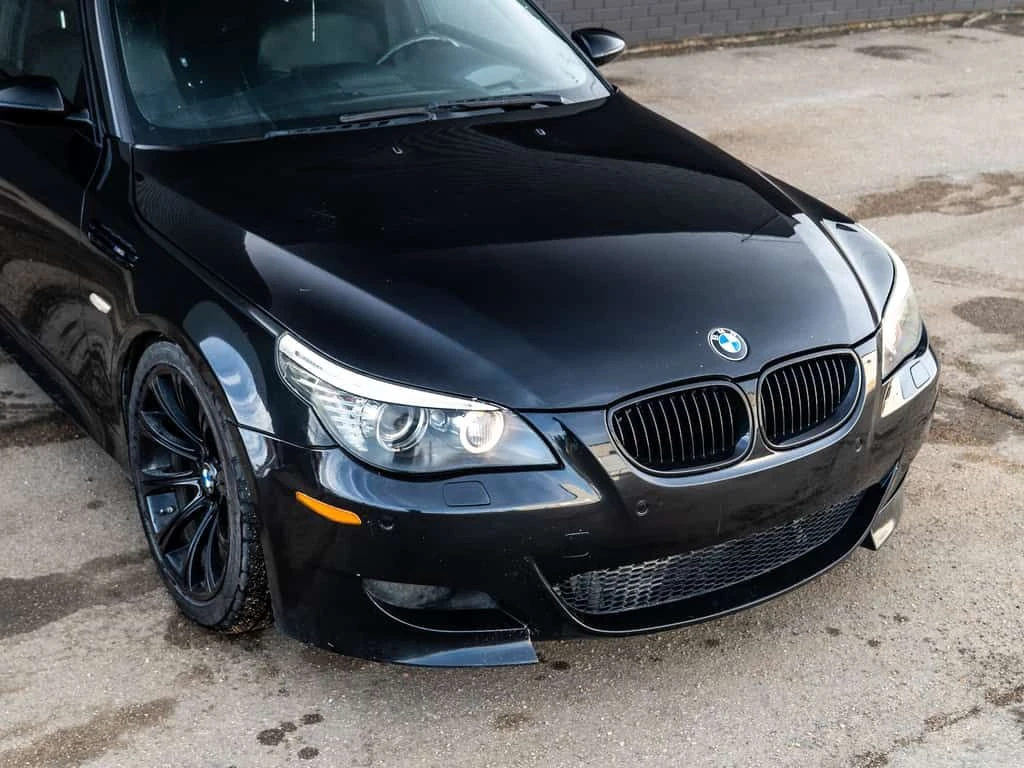 BMW M5  5.0L V10 RWD / CARFAX /HEAD UP /HARMAN KARDON/ | Mobile.bg � ����������� 2