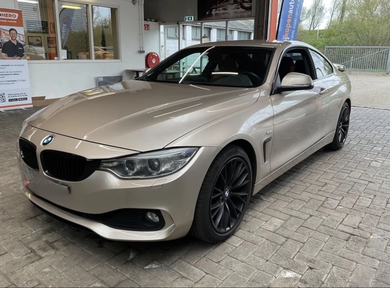 BMW 428 I-Сервизна история, Лизинг през Уникредит по275 ев | Auto.bg — изображение 1