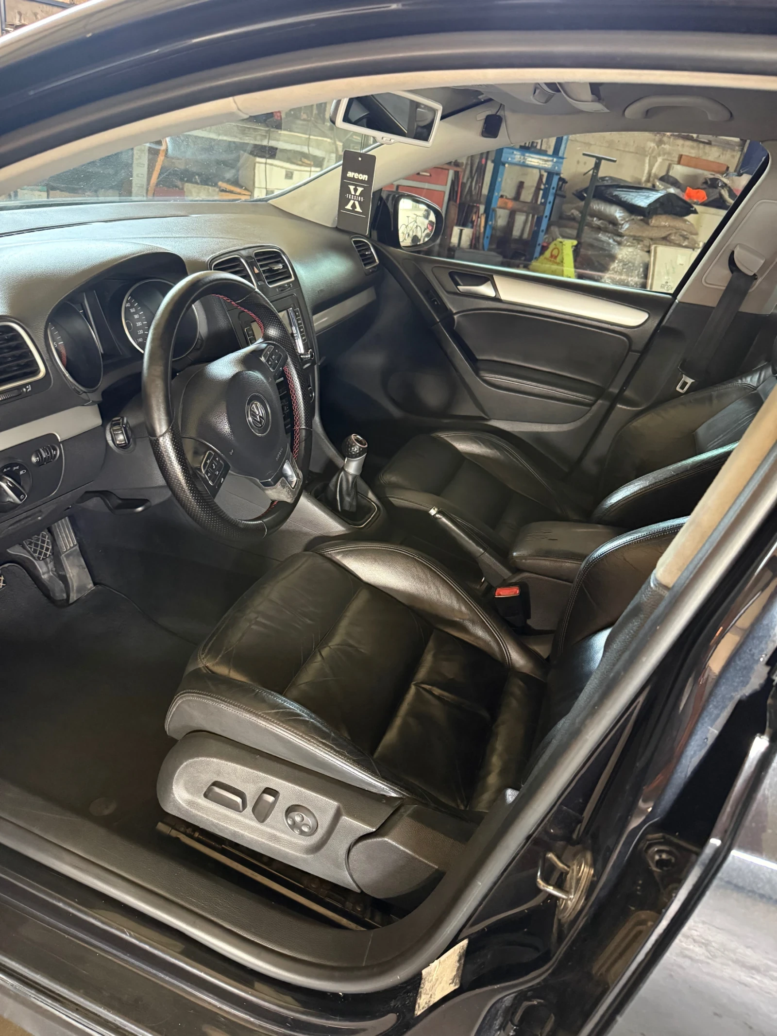 VW Golf, снимка 9 - Автомобили и джипове - 54313152