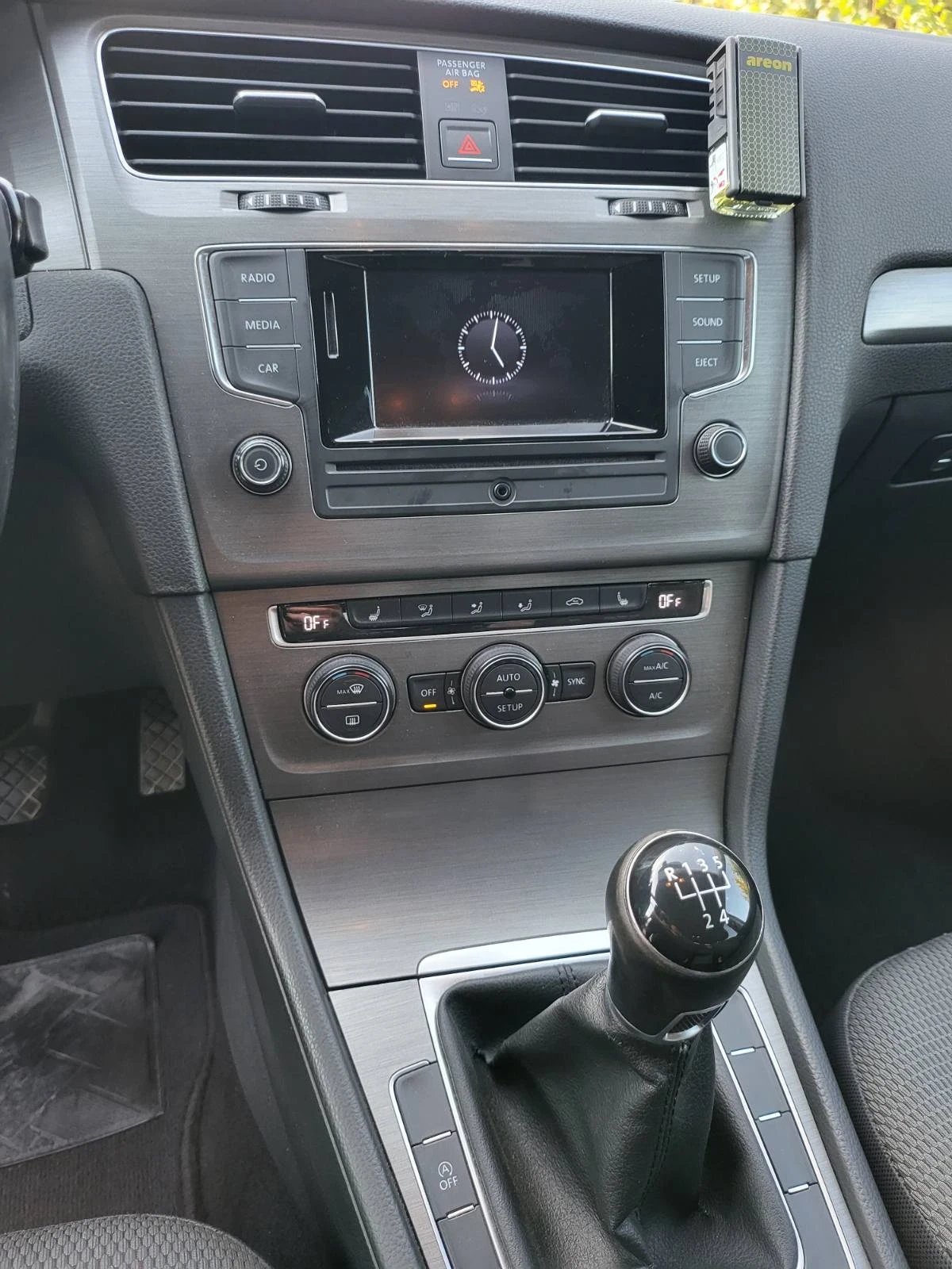 VW Golf, снимка 5 - Автомобили и джипове - 54623124