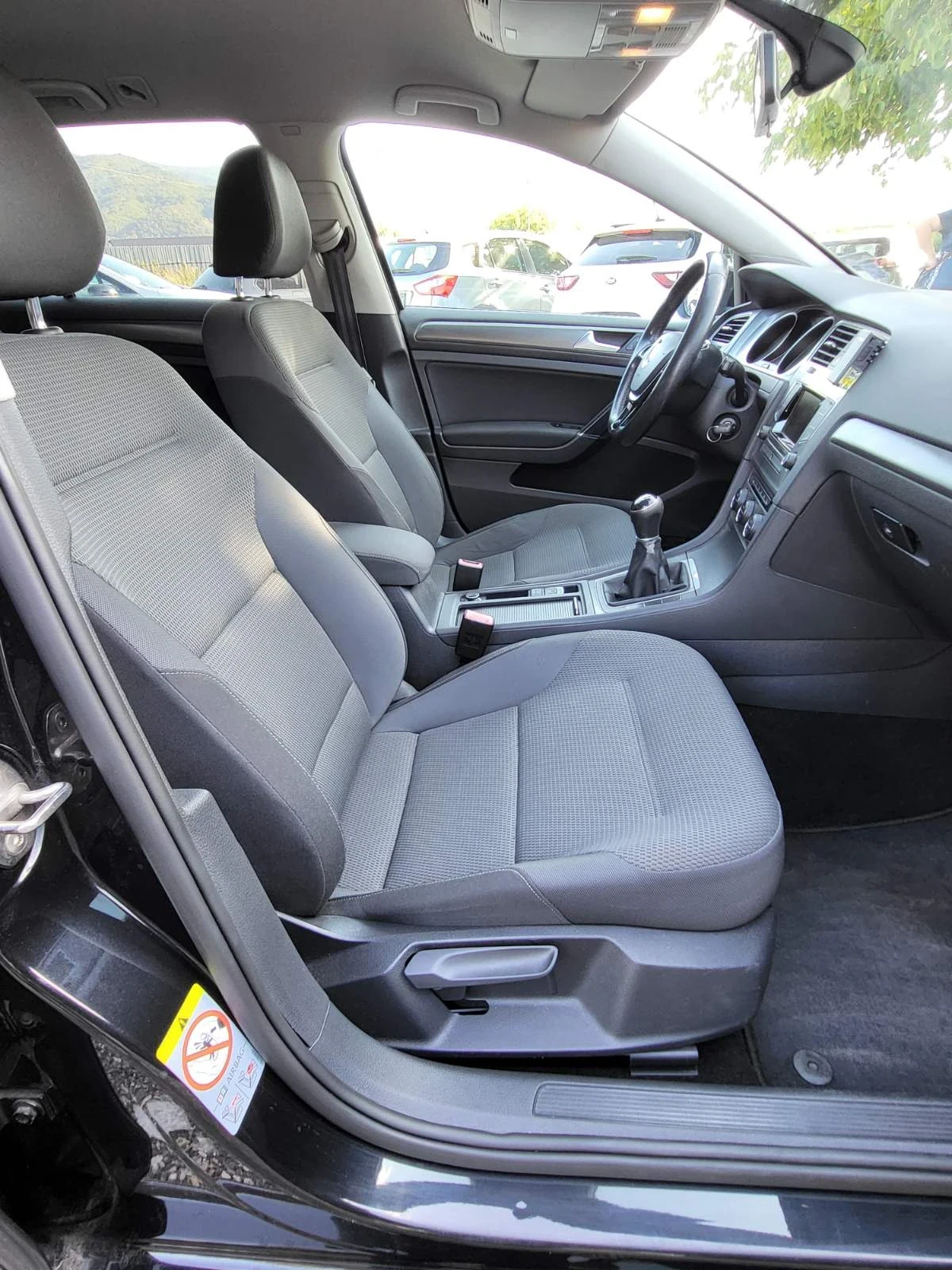 VW Golf, снимка 7 - Автомобили и джипове - 54623124