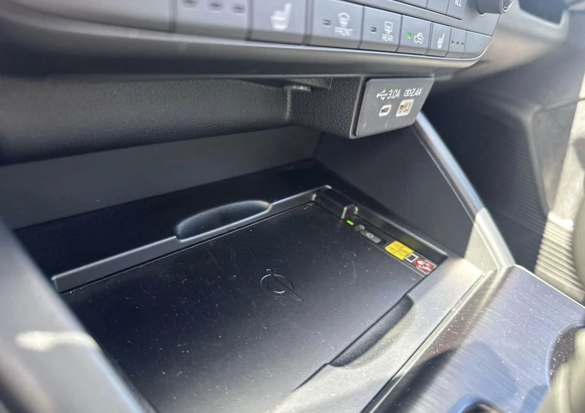 Subaru Outback TOURING * CARPLAY * DISTRONIC * НОВА ОТ SUBARU * , снимка 6 - Автомобили и джипове - 55130644